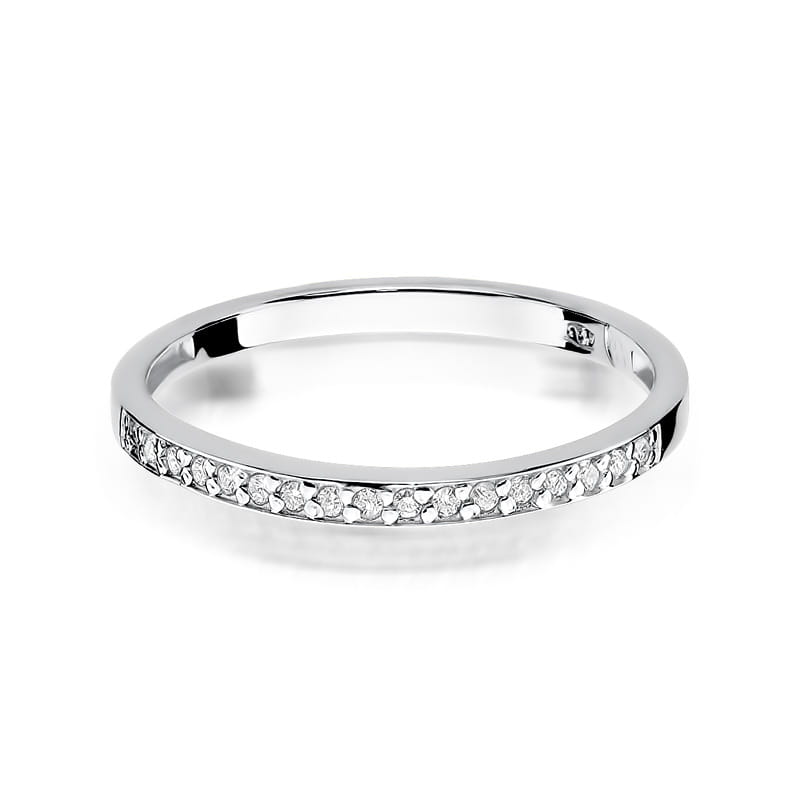 Gold Ring With Diamonds