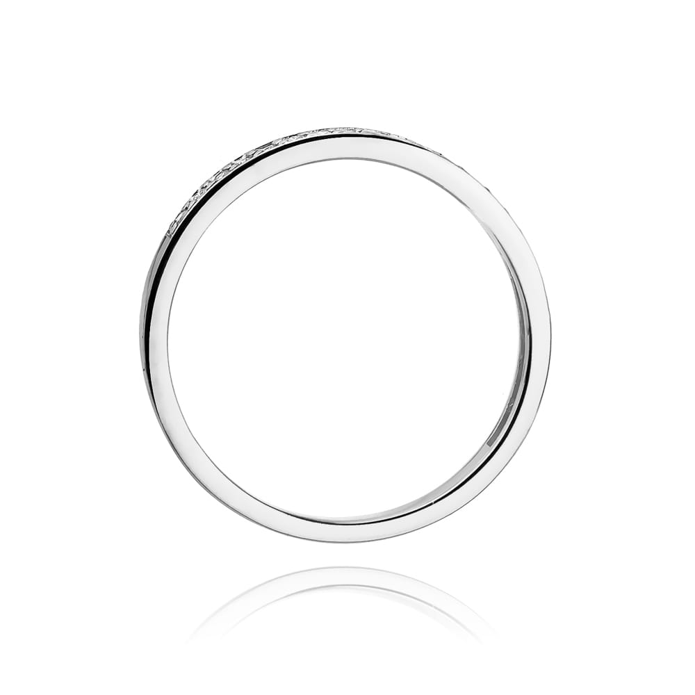 Gold Ring With Diamonds