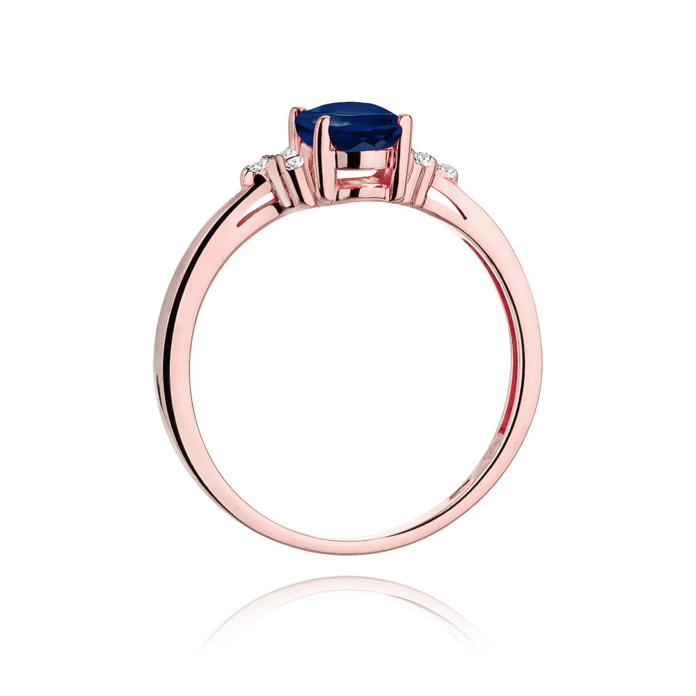 Gold Ring With Sapphire And Diamonds
