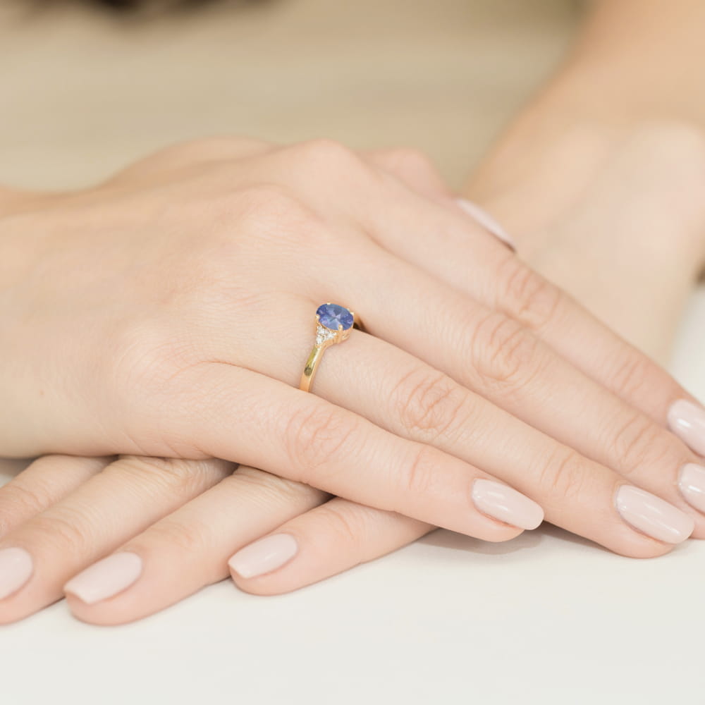 Gold Ring With Tanzanite And Emeralds