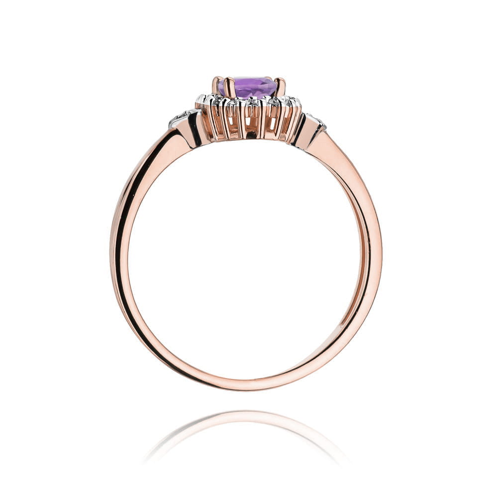 Gold Ring With Amethyst And Diamonds
