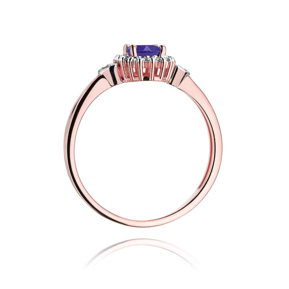 Gold Ring With Tanzanite And Diamonds