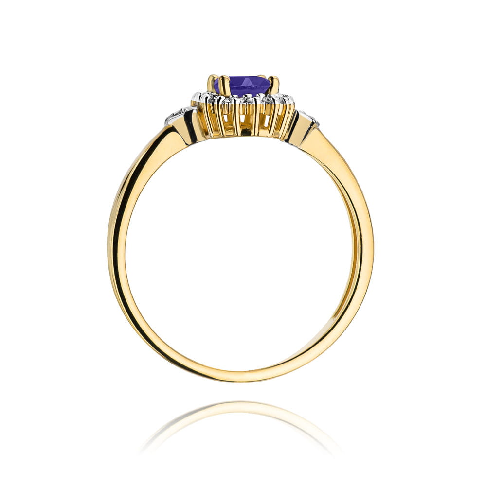 Gold Ring With Tanzanite And Diamonds