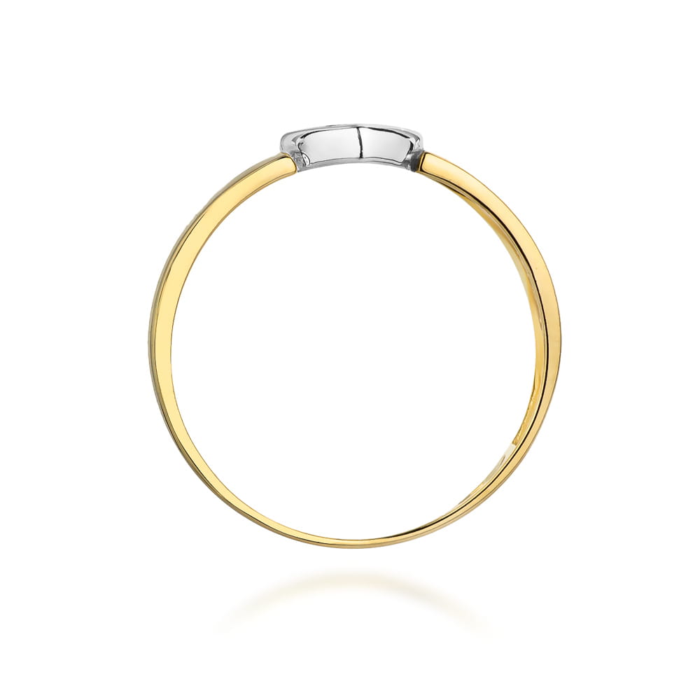 Gold Ring With Diamonds