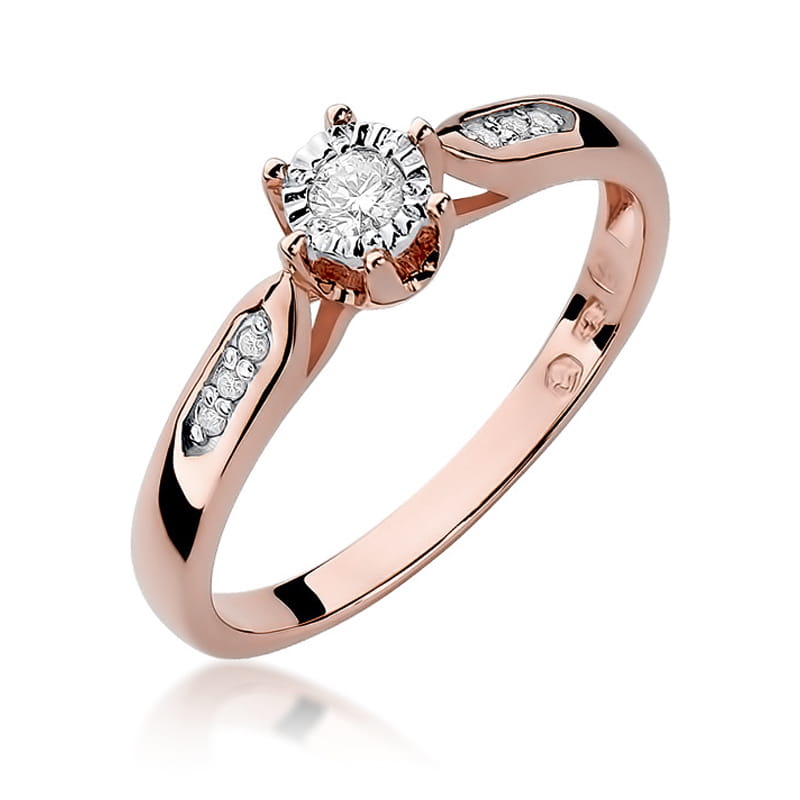 Gold Ring With Diamonds