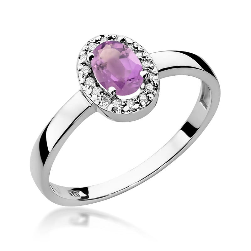 Gold Ring With Amethyst And Diamonds