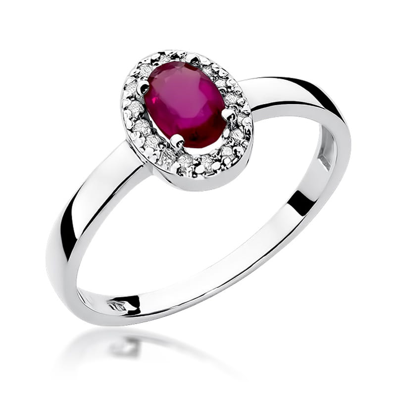 Gold Ring With Ruby And Diamonds