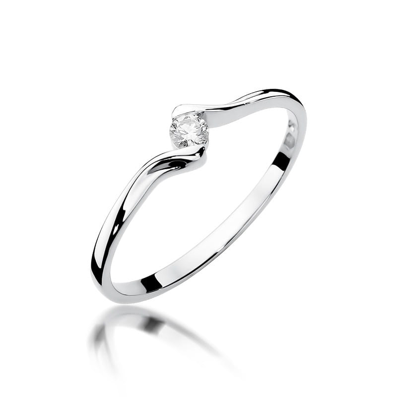 Gold Ring With Diamond