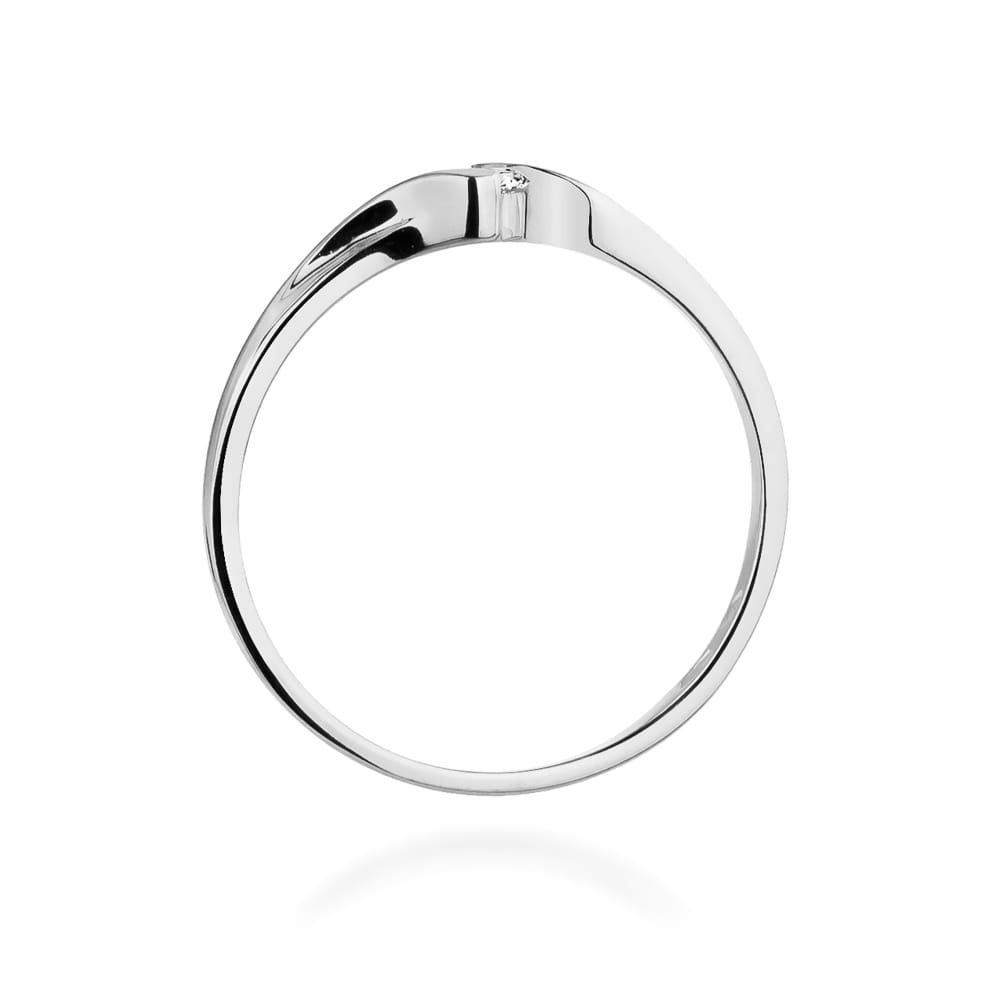 Gold Ring With Diamond