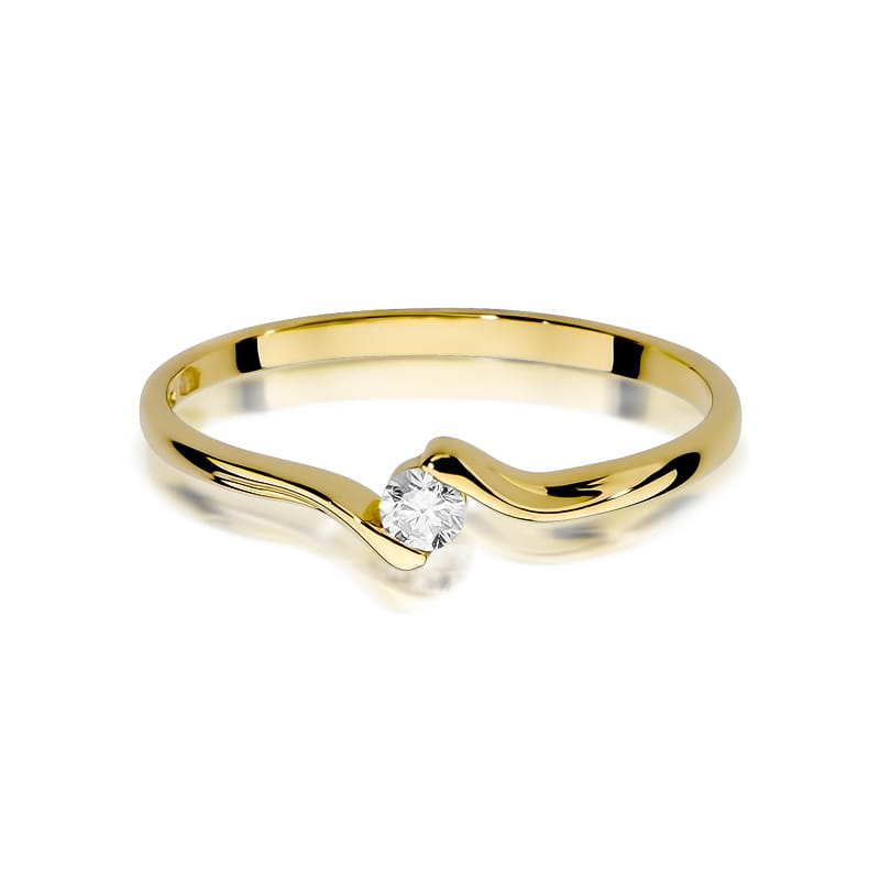 Gold Ring With Diamond
