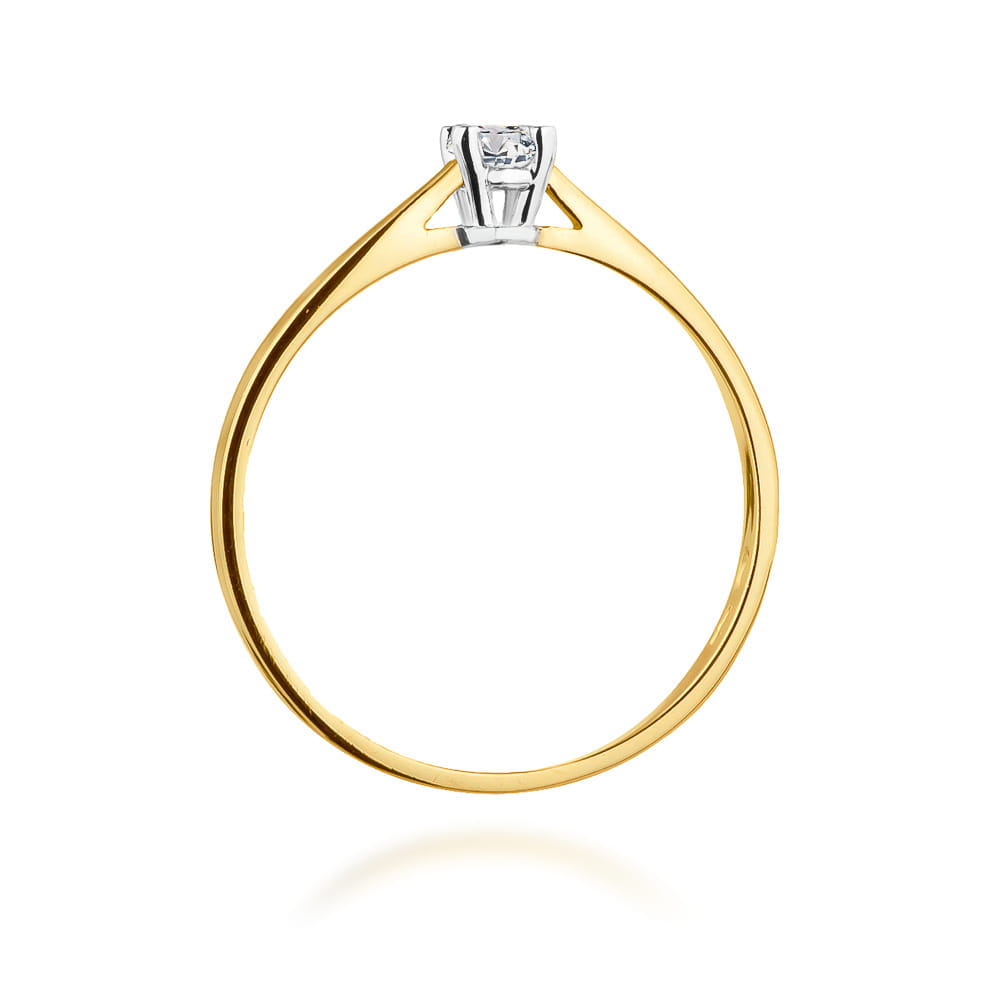 Gold Ring With Diamond