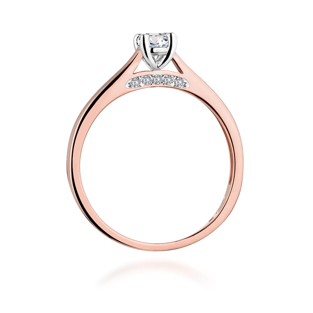 Gold Ring With Diamond
