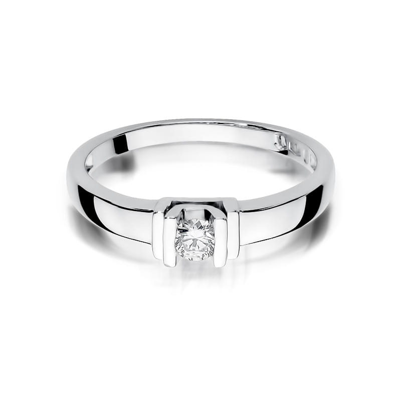 Gold Ring With Diamond