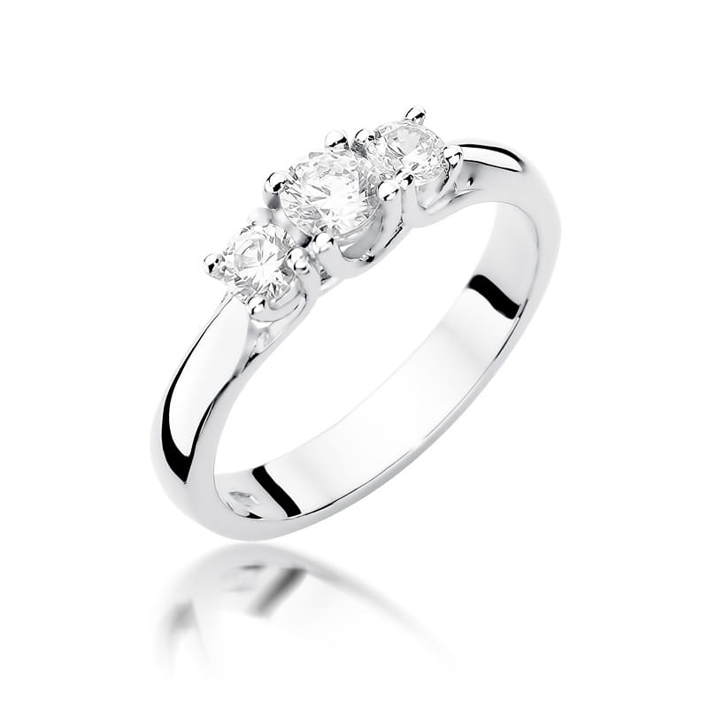 Gold Ring With Diamonds