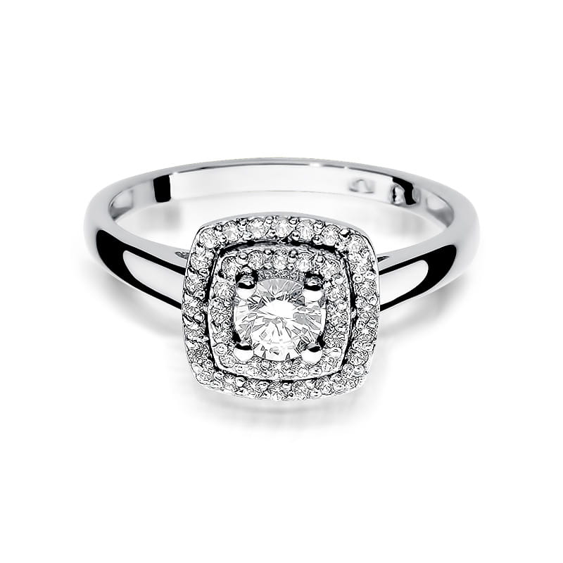 Gold Ring With Diamonds