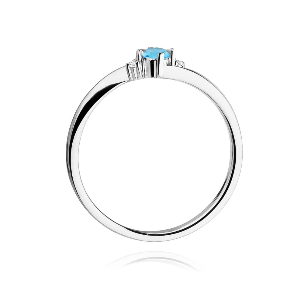 Gold Ring With Topaz And Diamonds