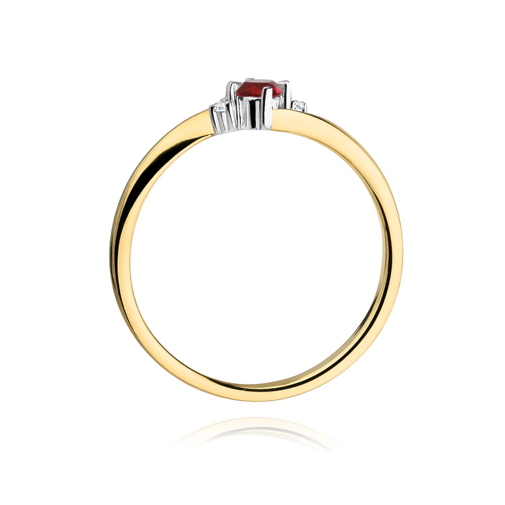 Gold Ring With Ruby And Diamonds