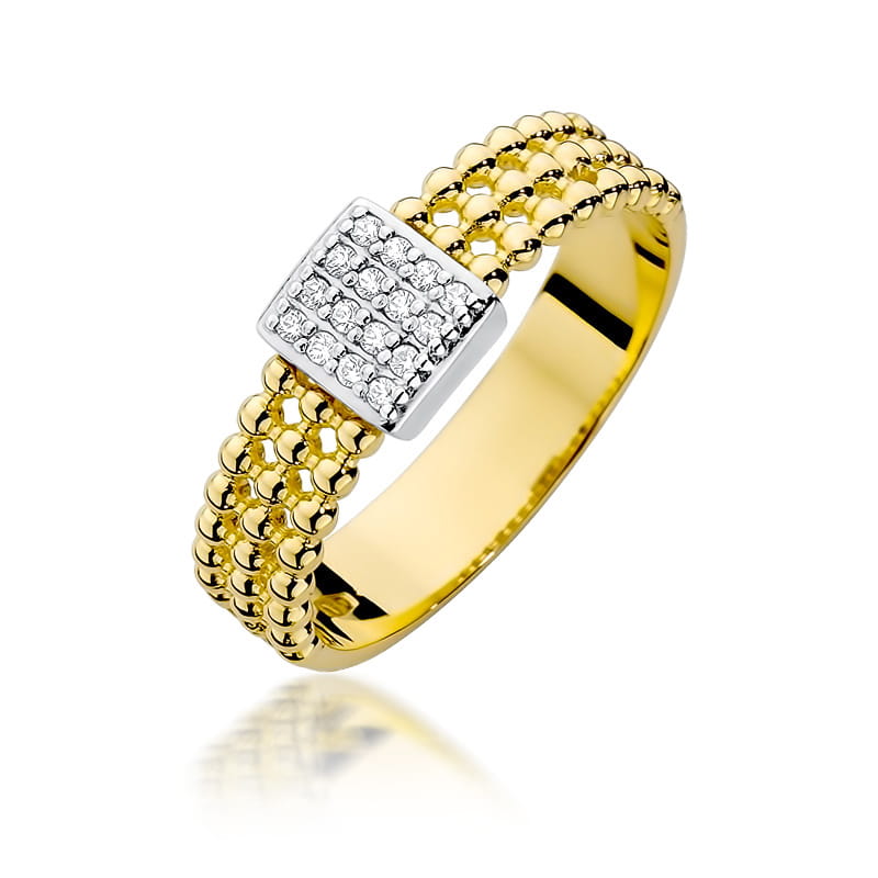 Gold Ring With Diamonds