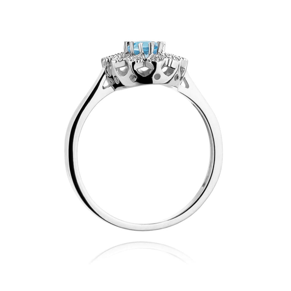 Gold Ring With Topaz And Diamonds