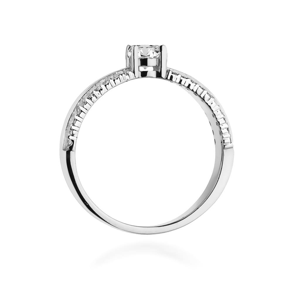Gold Ring With Diamonds
