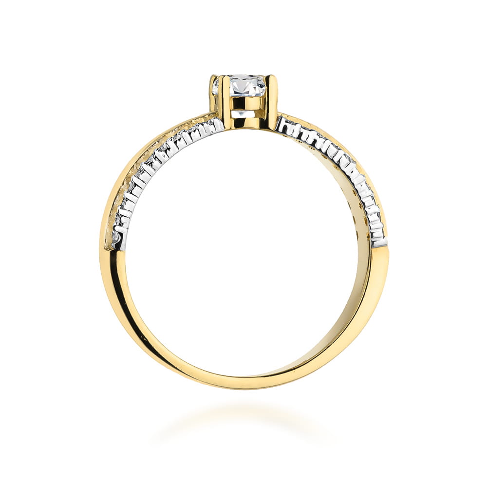 Gold Ring With Diamonds