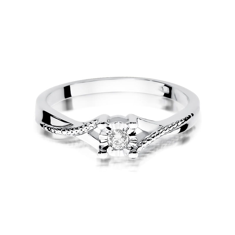 Gold Ring With Diamond
