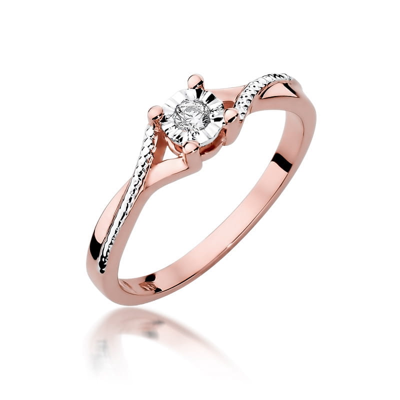 Gold Ring With Diamond