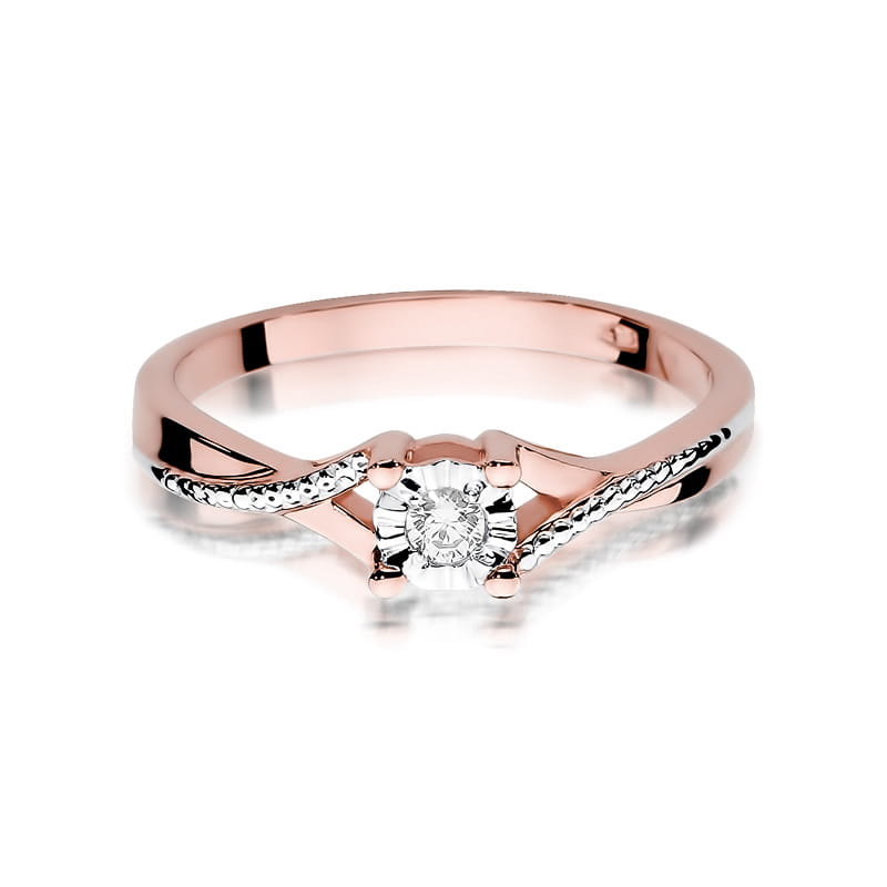 Gold Ring With Diamond