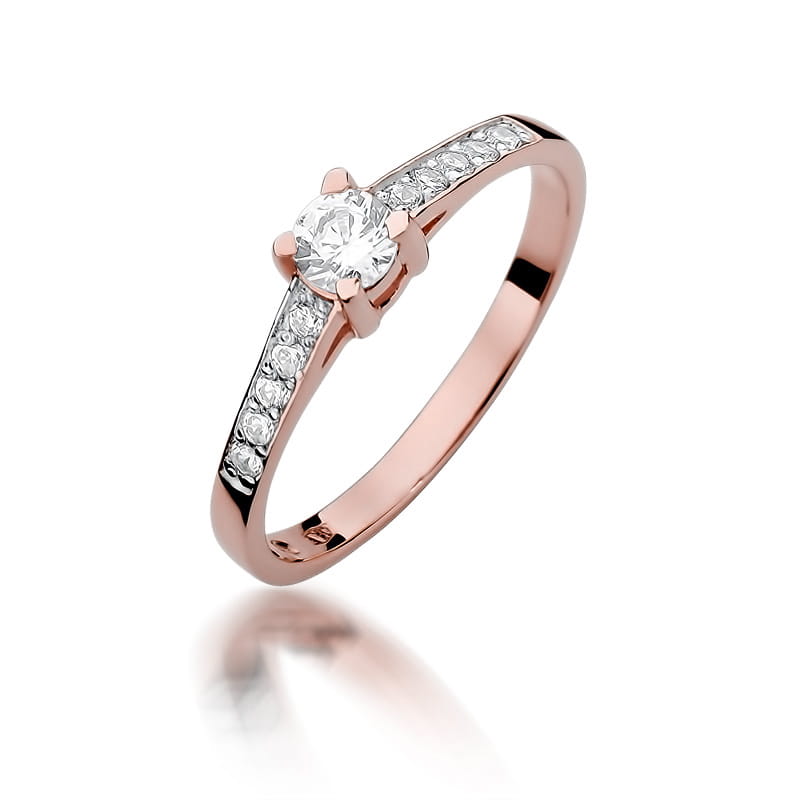 Gold Ring With Diamonds