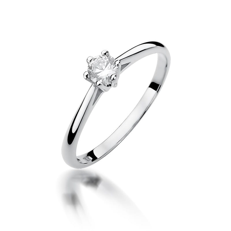 Gold Ring With Diamond