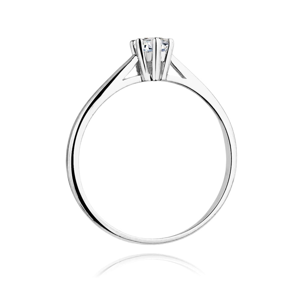 Gold Ring With Diamond
