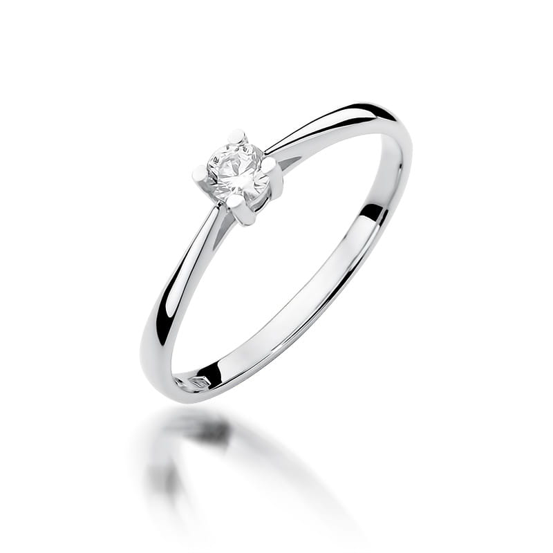 Gold Ring With Diamond