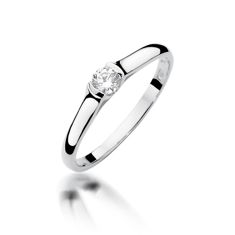 Gold Ring With Diamond