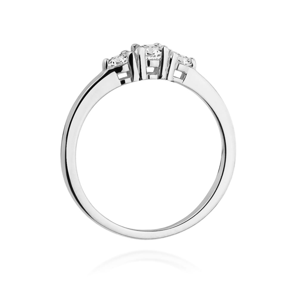 Gold Ring With Diamonds