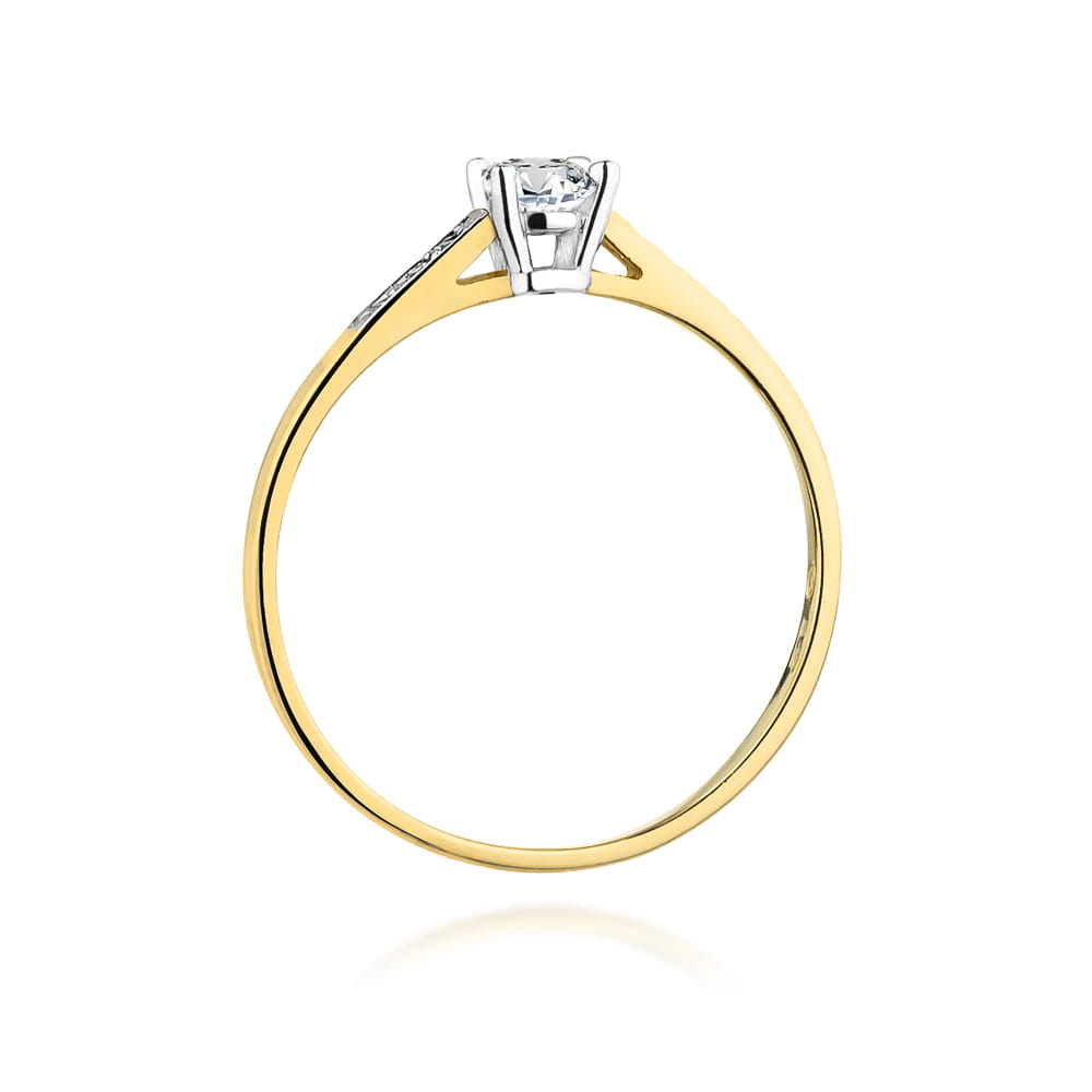 Gold Ring With Diamonds