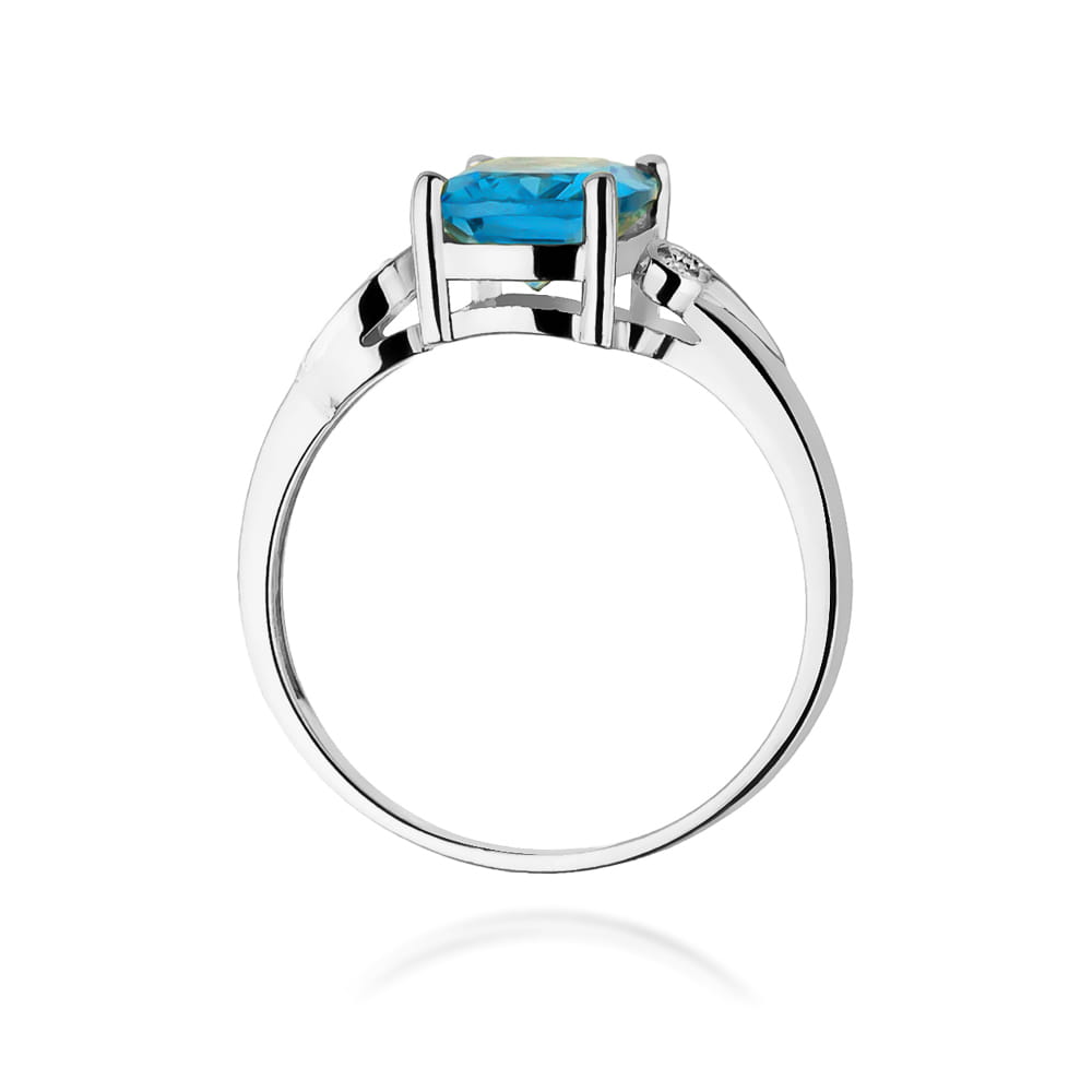 Gold Ring With Topaz And Diamonds