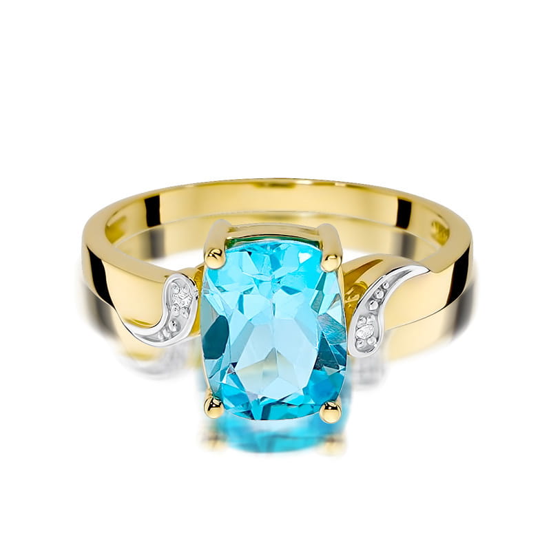 Gold Ring With Topaz And Diamonds