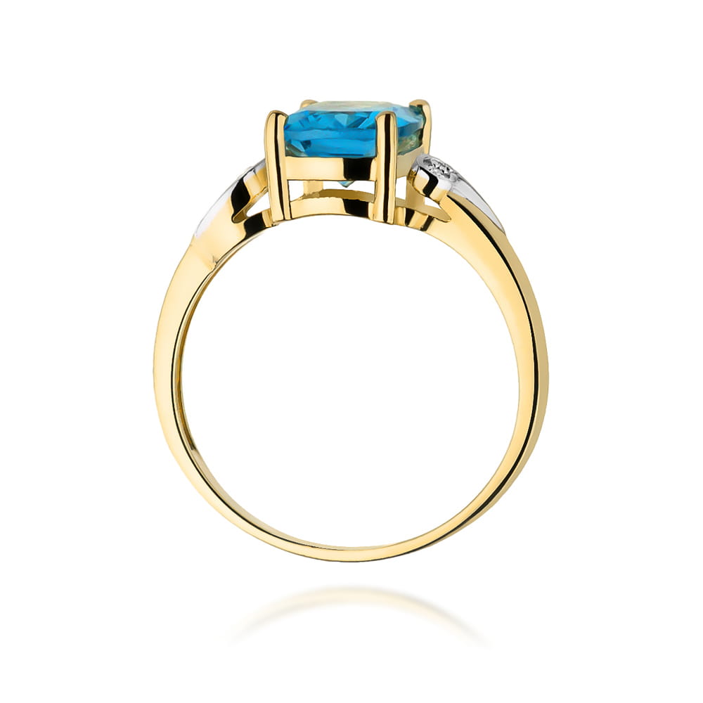 Gold Ring With Topaz And Diamonds