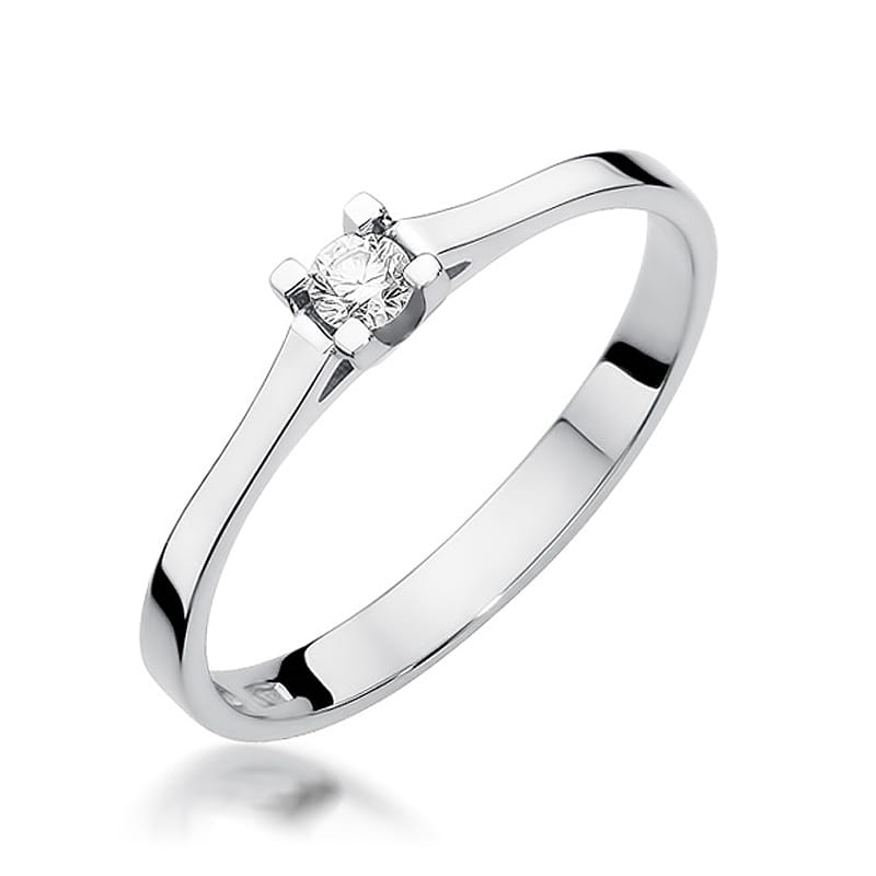Gold Ring With Diamond