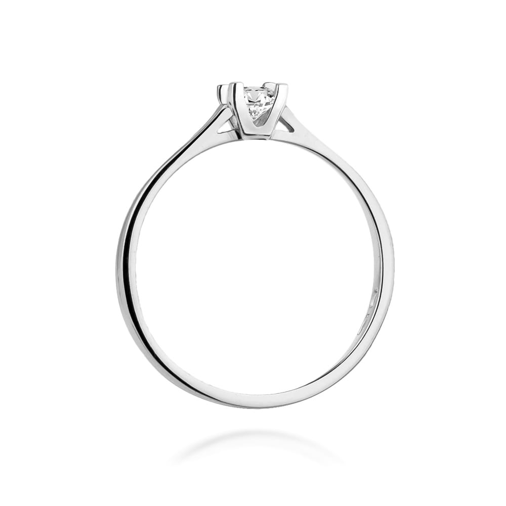 Gold Ring With Diamond