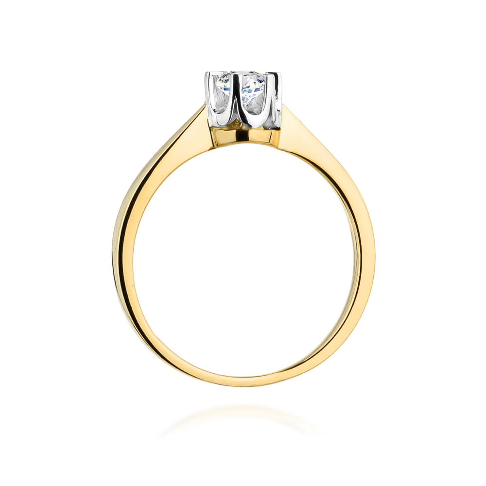 Gold Ring With Diamond