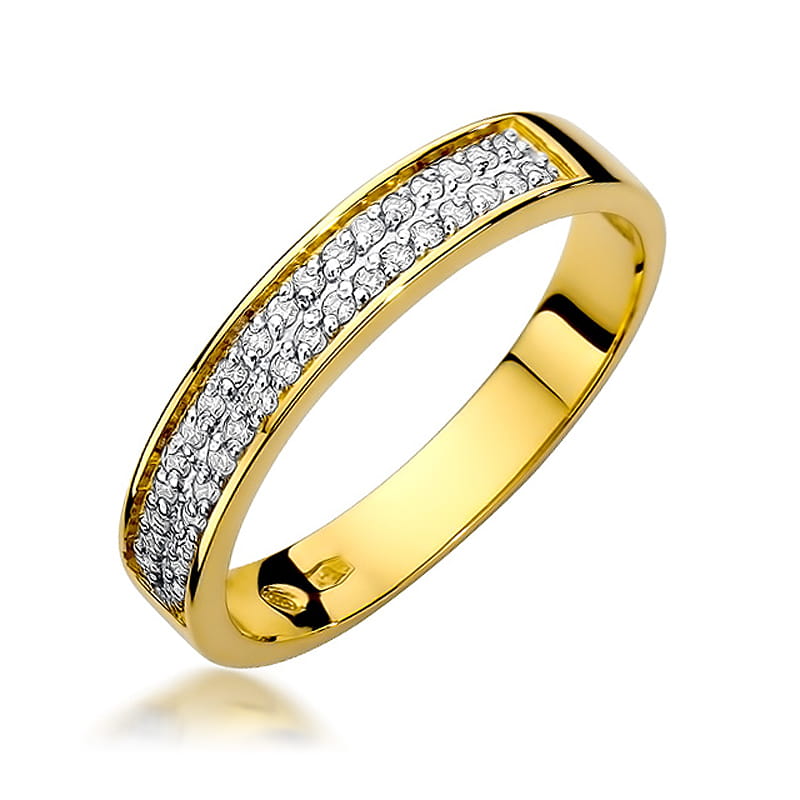 Gold Ring With Diamonds