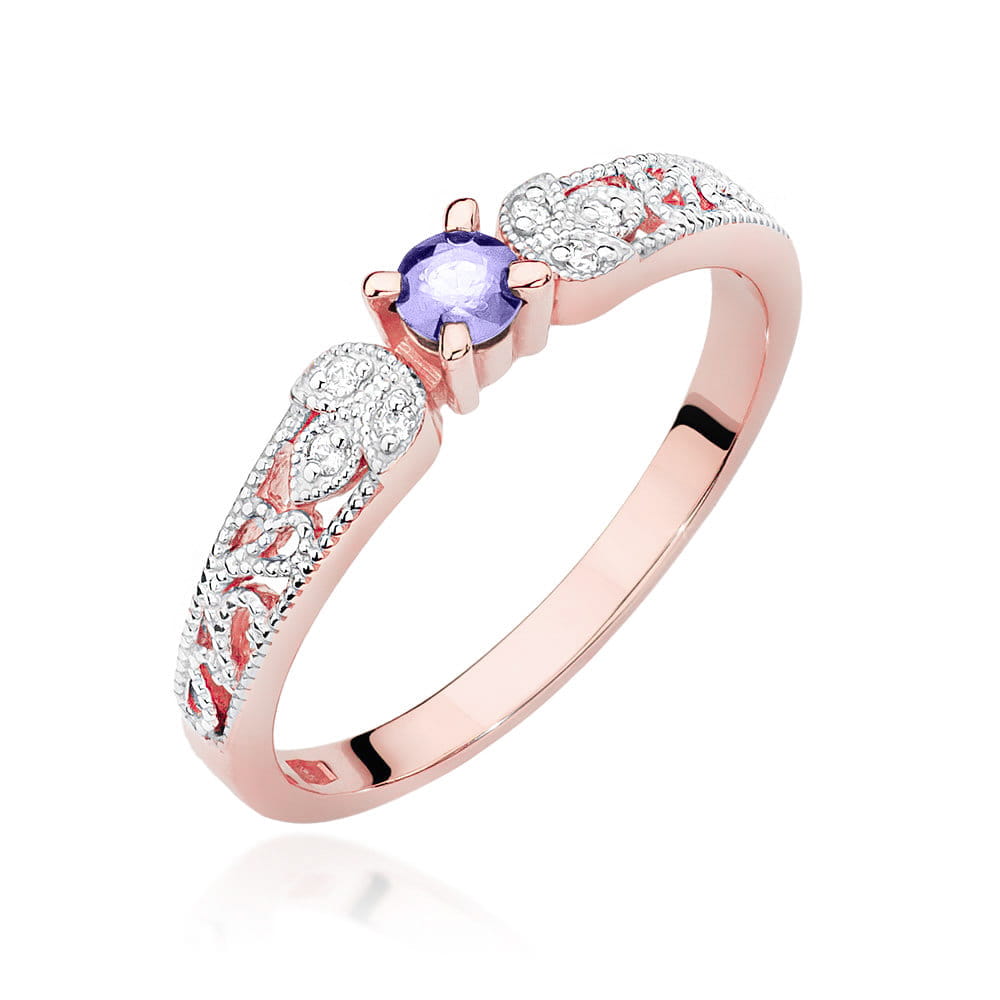 Gold Ring With Tanzanite And Diamonds