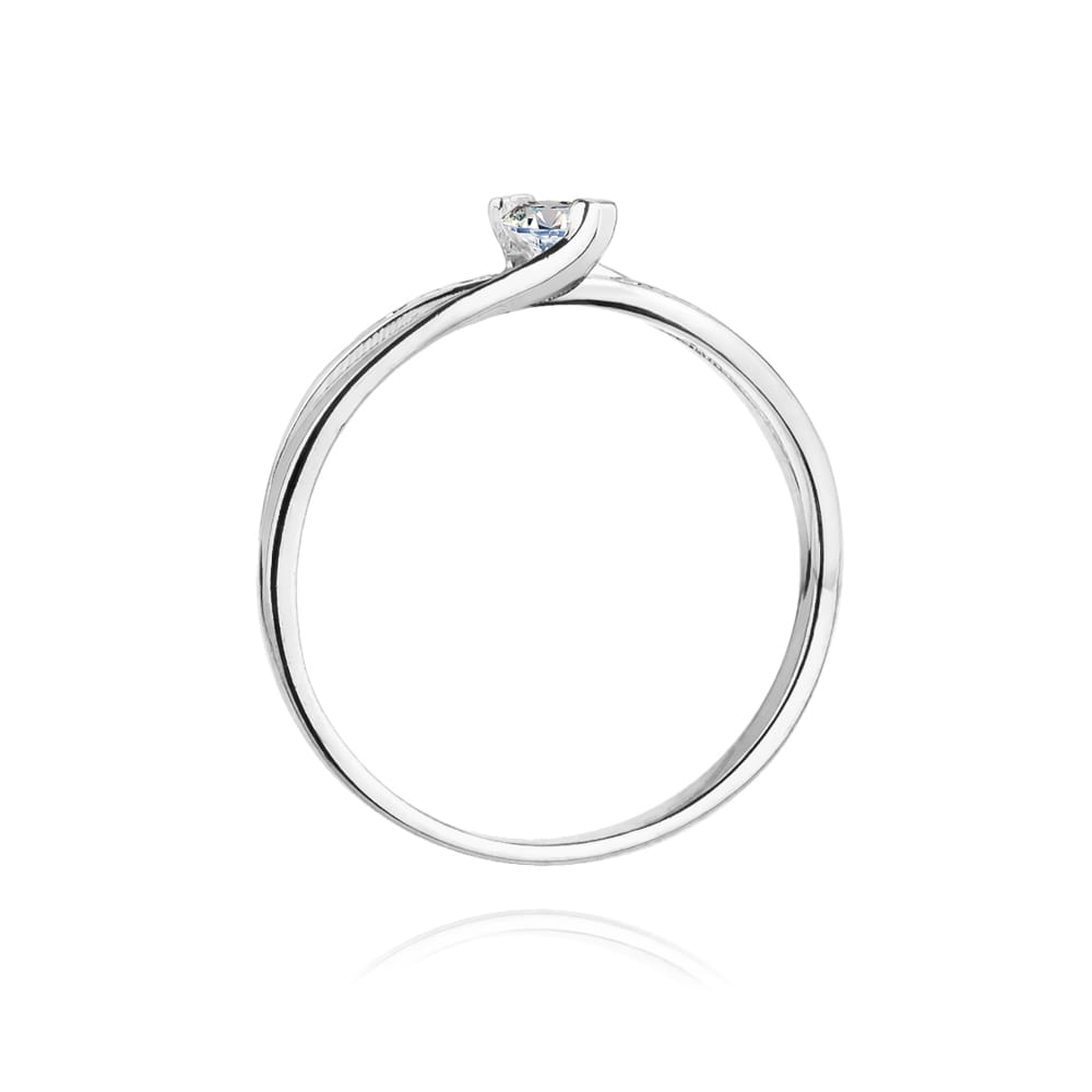 Gold Ring With Diamonds