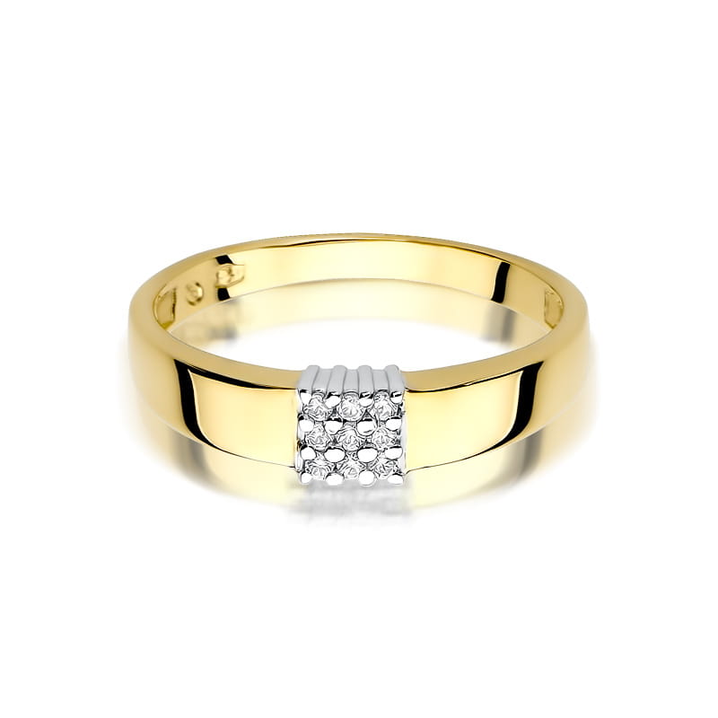 Gold Ring With Diamonds