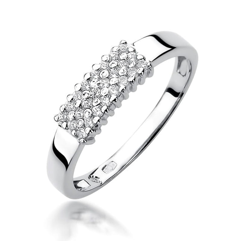 Gold Ring With Diamonds