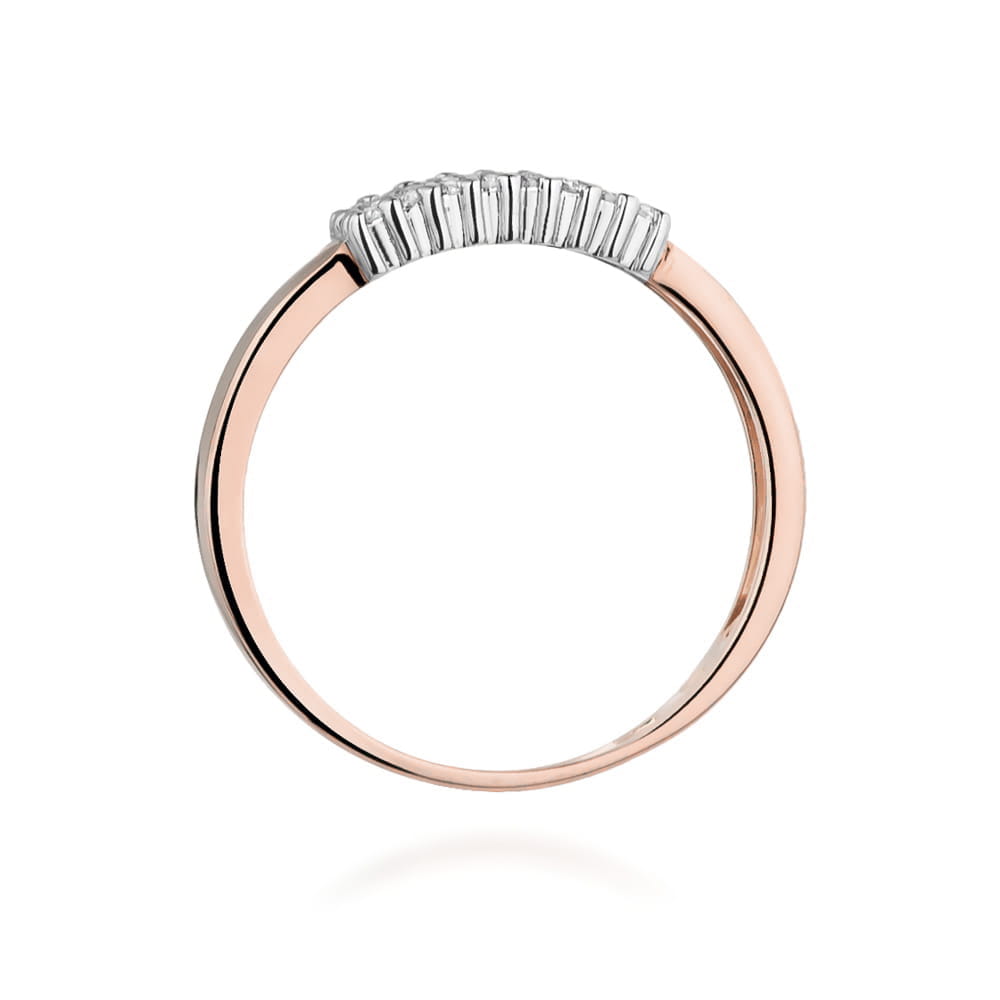 Gold Ring With Diamonds