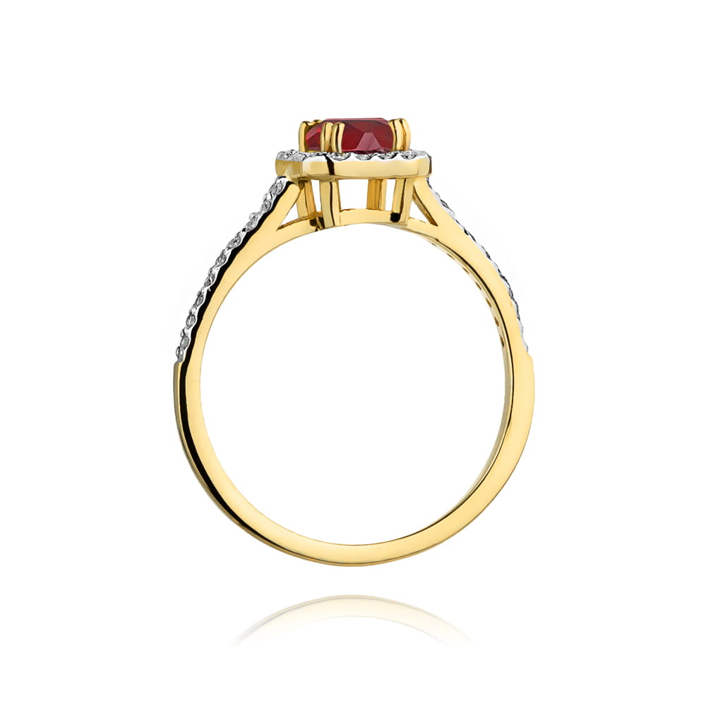 Gold Ring With Ruby And Diamonds