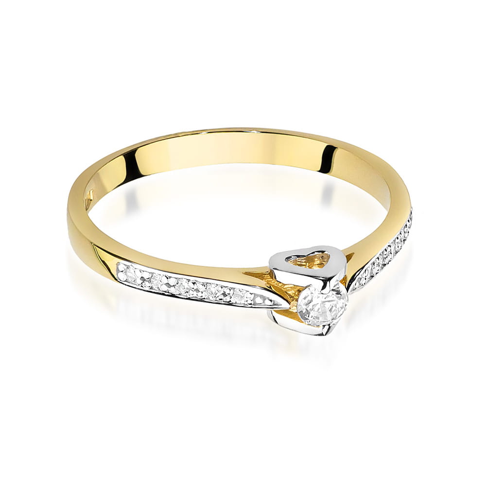 Gold Ring With Diamonds