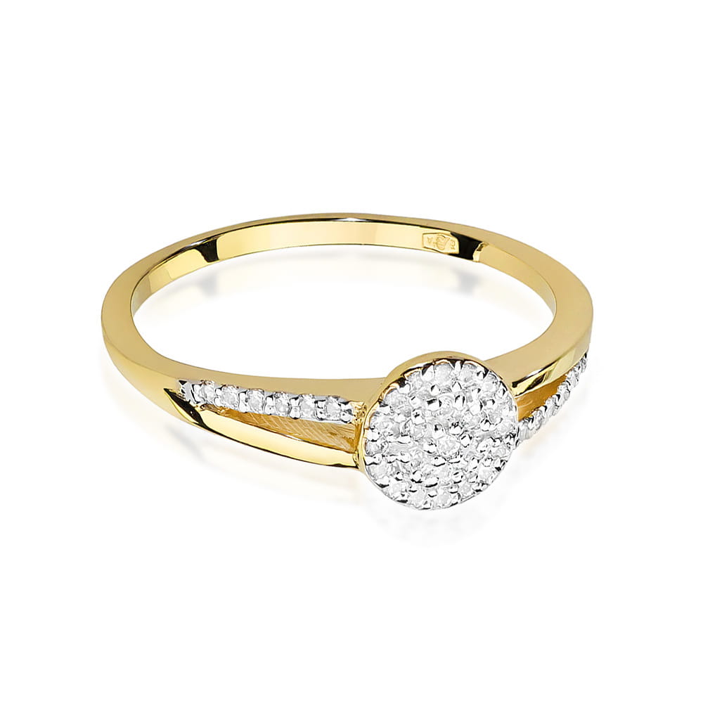 Gold Ring With Diamonds